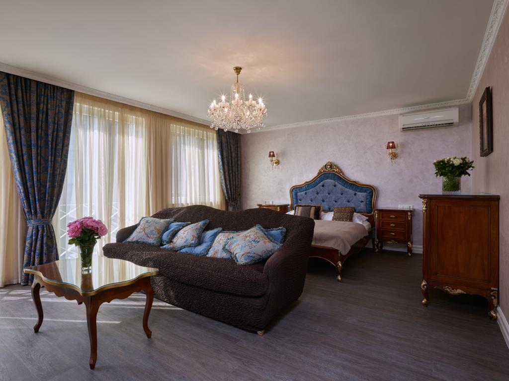 Apartment-Hotel Am Rathaus Düsseldorf Zewnętrze zdjęcie