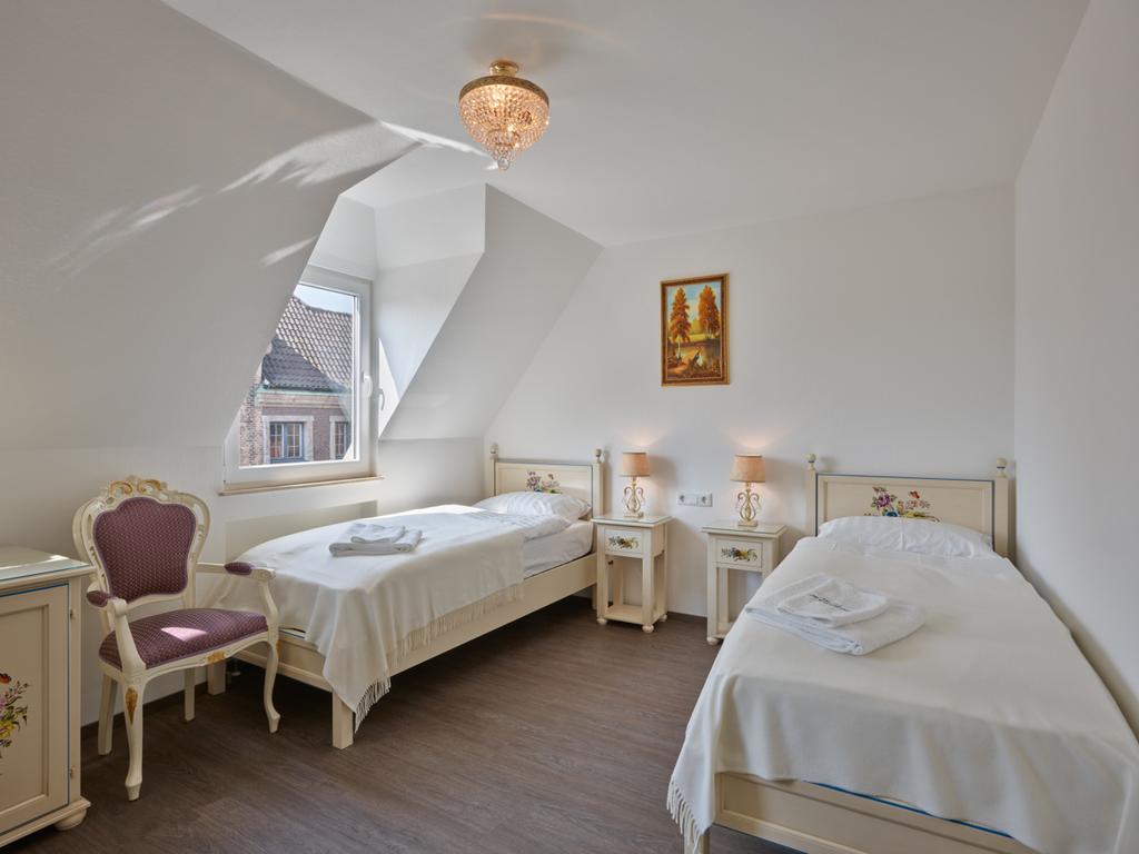 Apartment-Hotel Am Rathaus Düsseldorf Zewnętrze zdjęcie